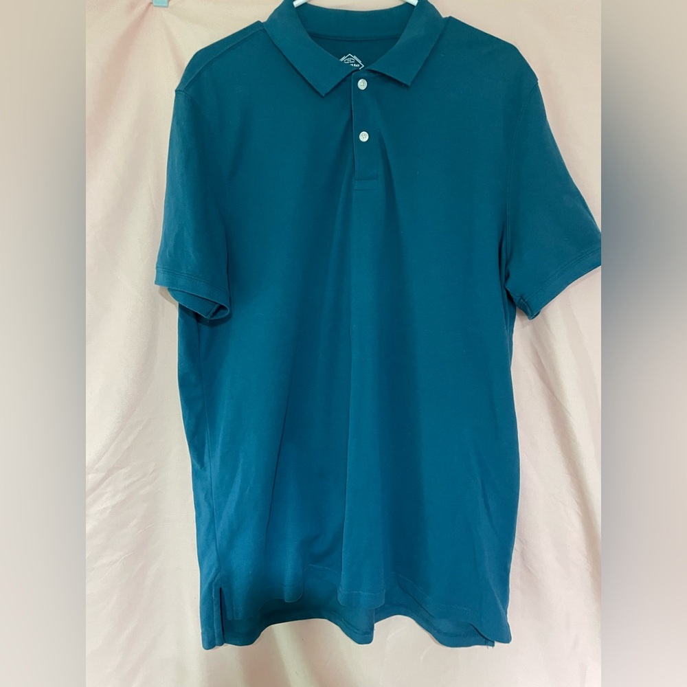 St John’s Bay Polo Shirt size L